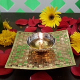 Brass Copper Diya Vilakku Indian Diwali Oil Lamp Pooja Light Puja Decorations Anique Mandir Decoration Items Home Table Backdrop Decor Lamps Made in India Decorative Wicks Diyas L