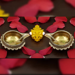 Brass Diyas For Puja Set Deepam Kundulu Pooja Items Kubera Diya Oil Lamp Kuber Vilakku Diwali Mandir Room Decoration Deepalu Pital Lamps Home Backdrop Decor Item Small Set Of 4