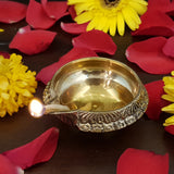 Brass Diyas For Puja Set Deepam Kundulu Pooja Items Kubera Diya Oil Lamp Kuber Vilakku Diwali Mandir Room Decoration Deepalu Pital Lamps Home Backdrop Decor Item Medium Set Of 4
