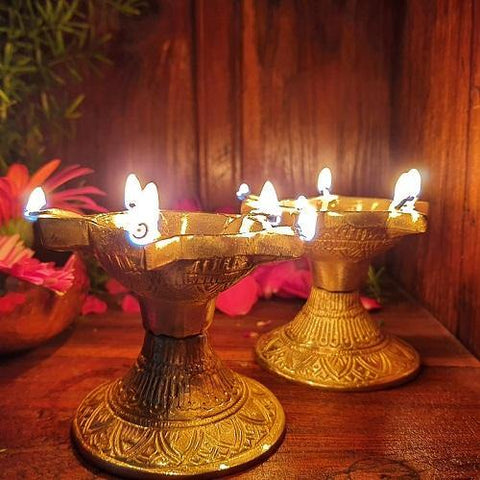 Indian Diwali Oil Lamp Pooja Diya Brass Light Puja Decorations Mandir Decoration Items Handmade Table Home Backdrop Decor Lamps Made in India Decorative Wicks Diyas Vilakku Star Deepak Set of 2 - Gold - Divya Mantra