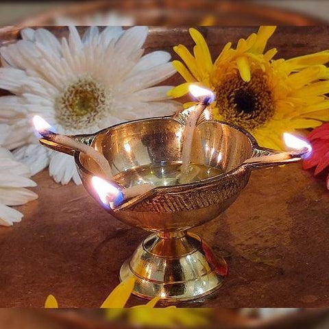 Indian Diwali Oil Lamp Pooja Diya Brass Light Puja Decorations Mandir Decoration Items Handmade Table Home Backdrop Decor Lamps Made in India Decorative Wicks Diyas Jyoti Deepak Vilakku - Golden - Divya Mantra
