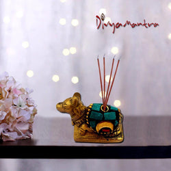 Divya Mantra Decorative Hindu Divine Bull Sri Nandi Pair Pure Brass Aroma Incense Stick Holder/ Agarbatti Stand - Good Luck, Puja Room, Home Decor, Showpiece Gift Item Collection Set of 2 -Multicolour - Divya Mantra